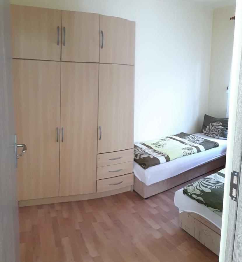 Rózsa Apartment Hajdúszoboszló Exterior foto